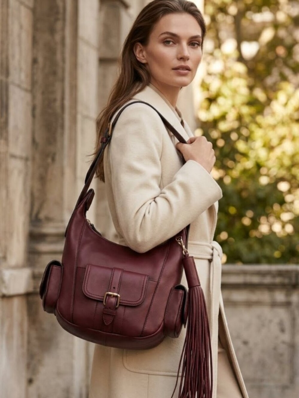 Chloe Shoulder Bag in Burgundy